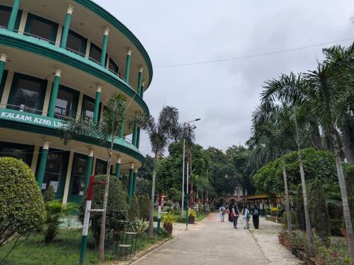 COLLEGE ENTRY